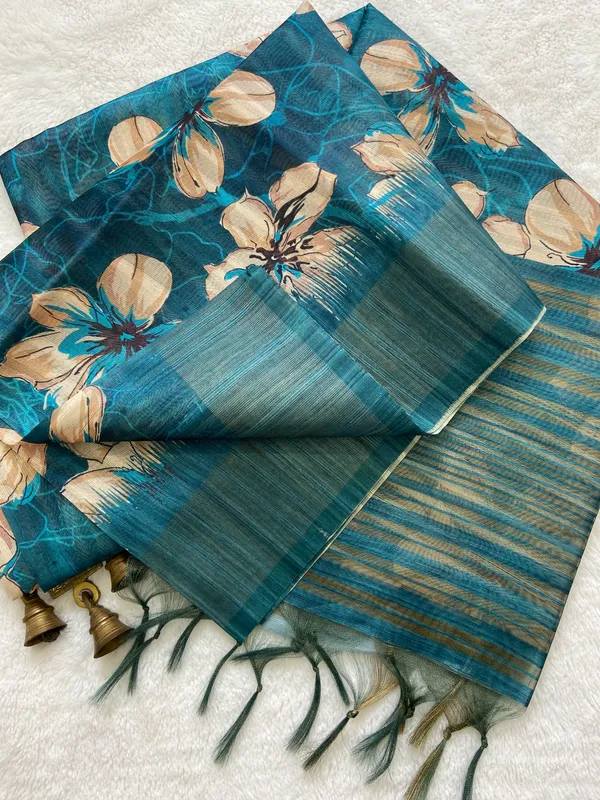 Gargi_Rama_Green_–_Wise_Navratri_Special_|_Soft_Tussar_Silk_Saree_with_Print,_Pallu_&_Zari_Border_&_Contrast_Print_Blouse_with_Tassels