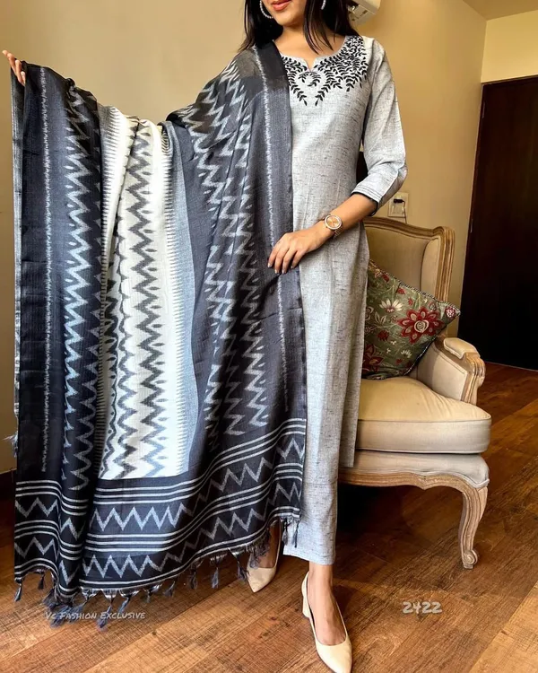 Grey_Handloom_Cotton_Salwar_Kurta_Dupatta_For_Women