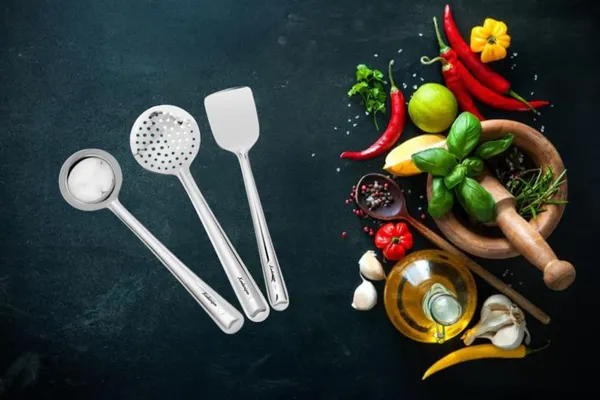 Stainless_Steel_Cooking_and_Serving_Spoon_Set_for_Kitchen_(Ladle_+_Skimmer_+_Turner)