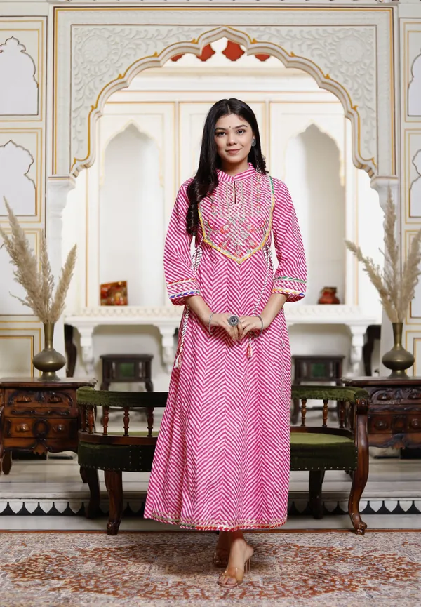 Pink_Stunning_Cotton_Leheriya_Anarkali_Gown_For_Women