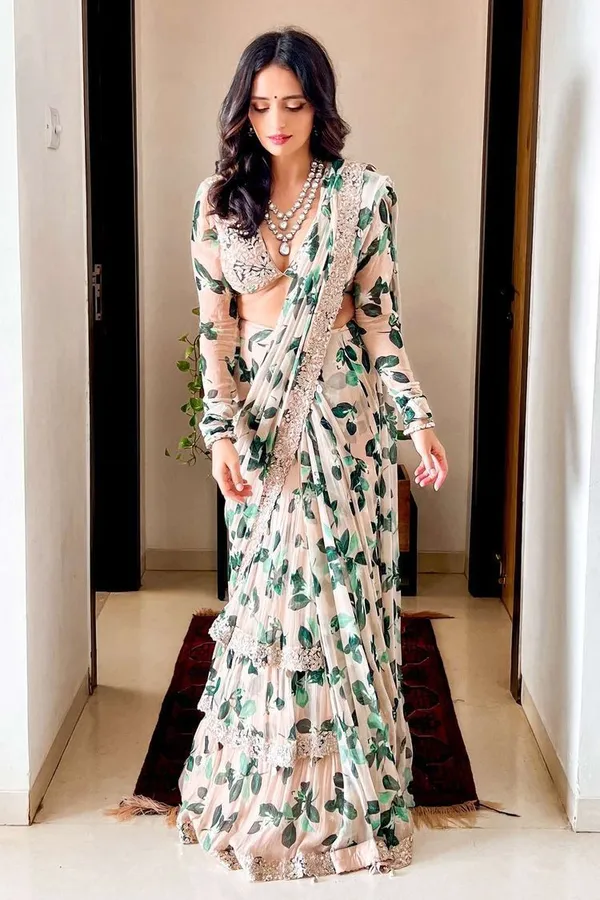Stylish_Designer_Three_Layer_Ruffel_Georgette_Saree
