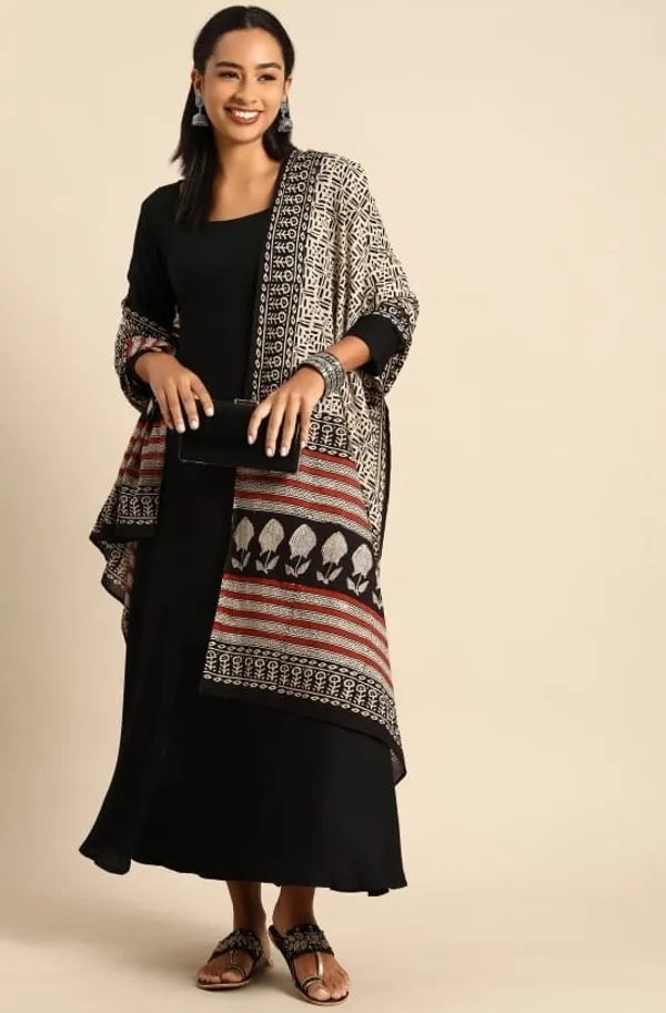 Black_Rayon_Gown_And_Dupatta_Set_For_Women