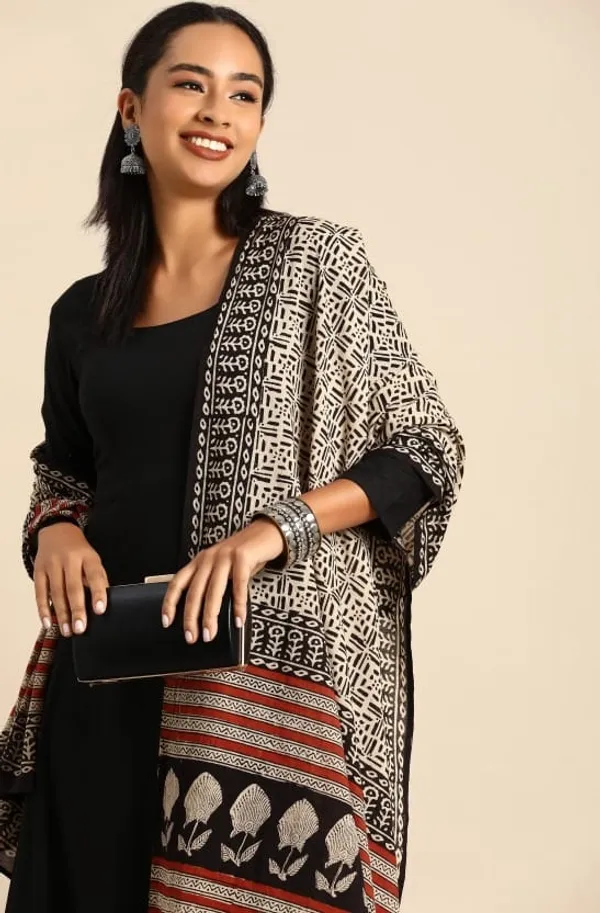 Black_Rayon_Gown_And_Dupatta_Set_For_Women