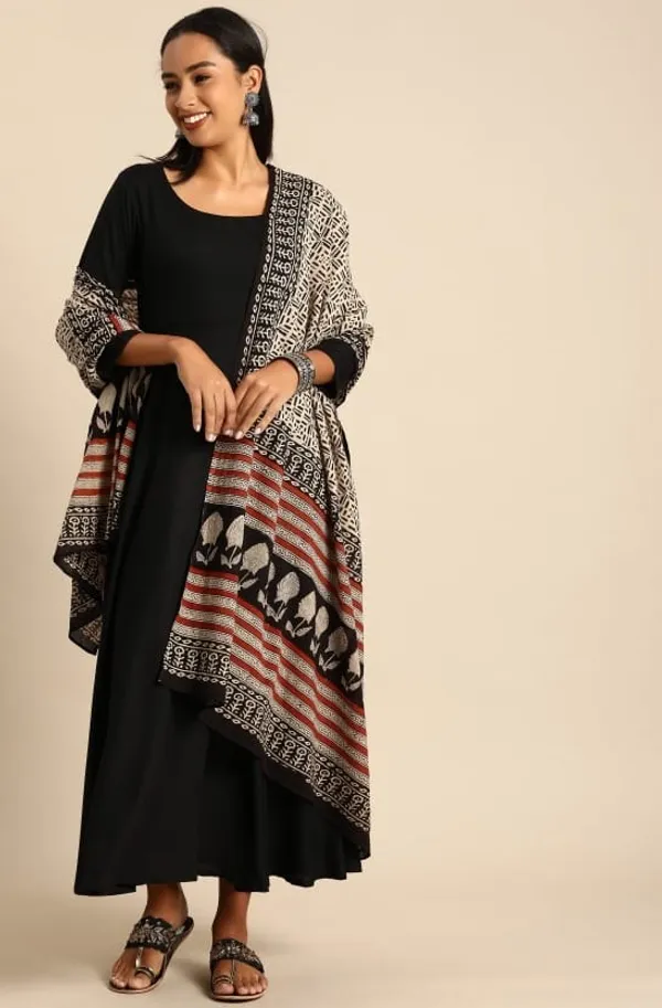 Black_Rayon_Gown_And_Dupatta_Set_For_Women