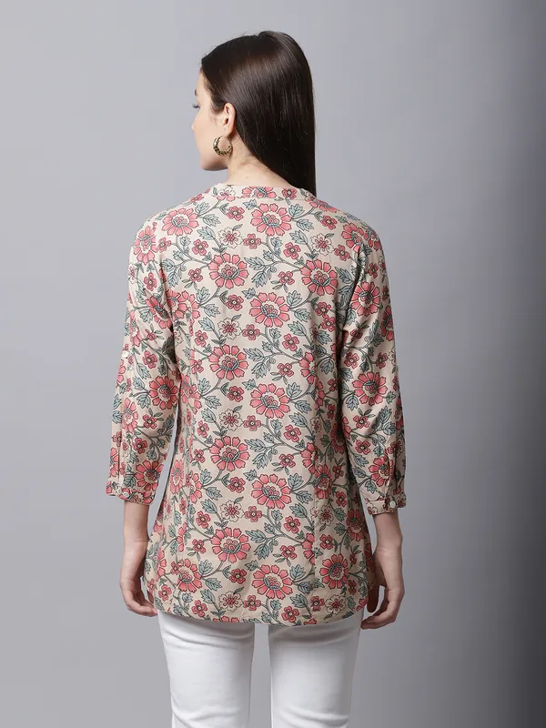 Brown_Viscose_Floral_Printed_Short_Kurti