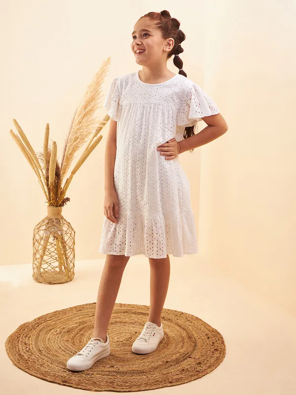 White_Round_neck_dress_|_Premium_cotton_Fabric_with_zipper