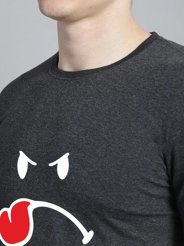Grey_Cotton_Imoji_Print_Round_Neck_T-Shirt_For_Men