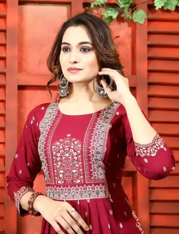 Red_&_White_&_Green_Printed_Ethnic_Dress_Kurta_For_Women