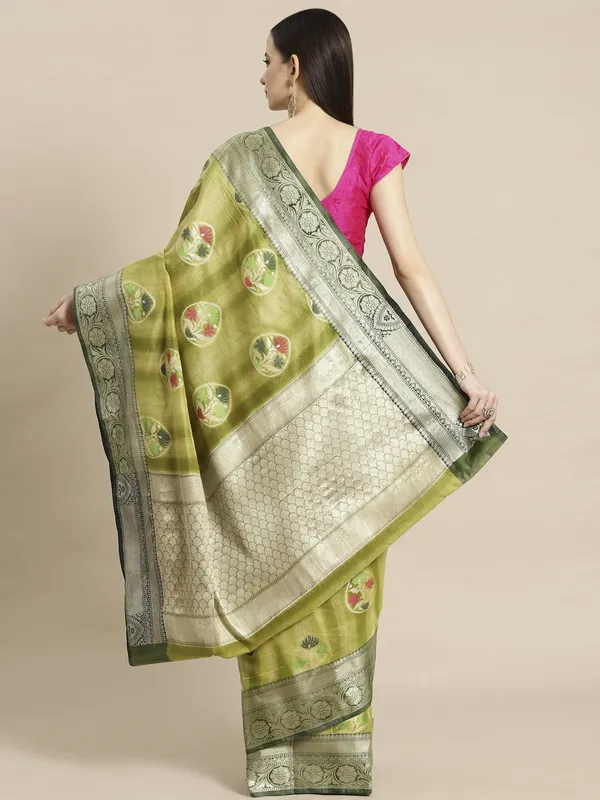 Green_Matka_Silk/Silk_Blend_Banarasi_Sarees_For_Women