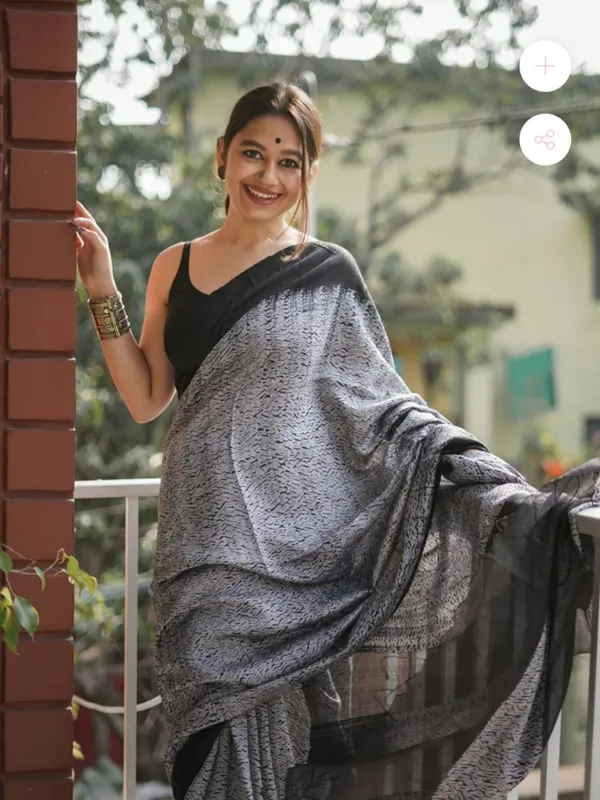 Women's_Kanjivaram_Banarasi_Soft_Cotton_Silk_Zari_Woven_Saree_With_Blouse_Piece_With_Blouse_Piece