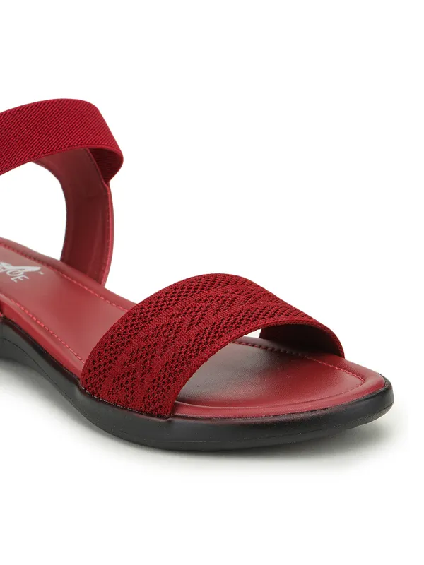 Comfort_Strap_Sandals_(Cherry)