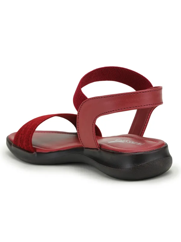 Comfort_Strap_Sandals_(Cherry)
