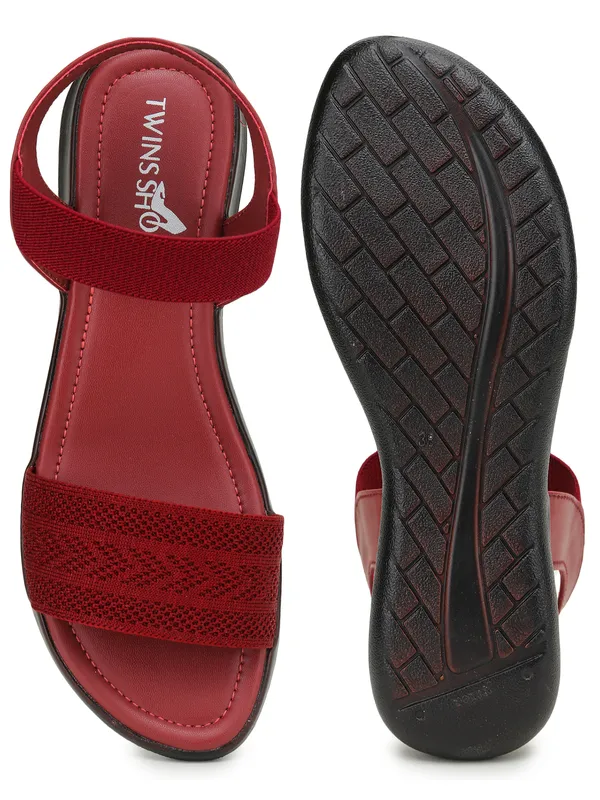 Comfort_Strap_Sandals_(Cherry)