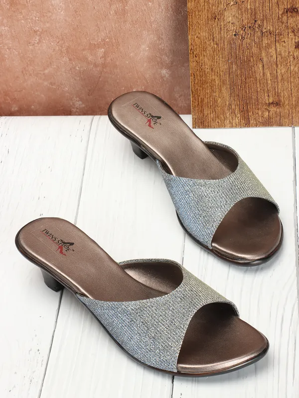Partywear_Style_Block_Heels_(Grey)