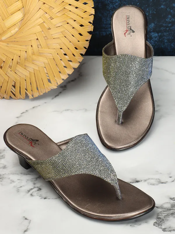 Trendy_Block_Heels_(Grey)