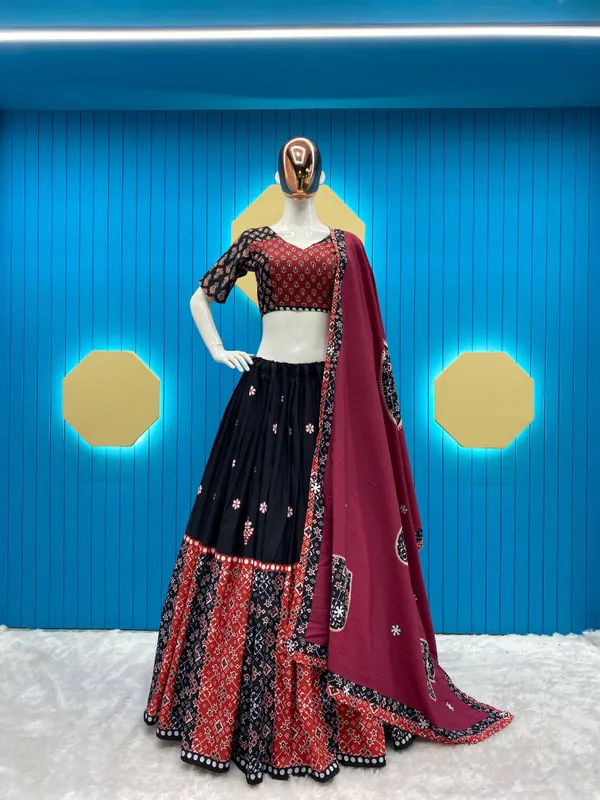 https://d1311wbk6unapo.cloudfront.net/NushopCatalogue/tr:f-webp,w-600,fo-auto/TRENDING_MAROON_PRINTED_LEHENGA_CHOLI_WITH_DUPATTA_MFR3TCROFK_2024-07-17_1.jpeg__Vastrasundar