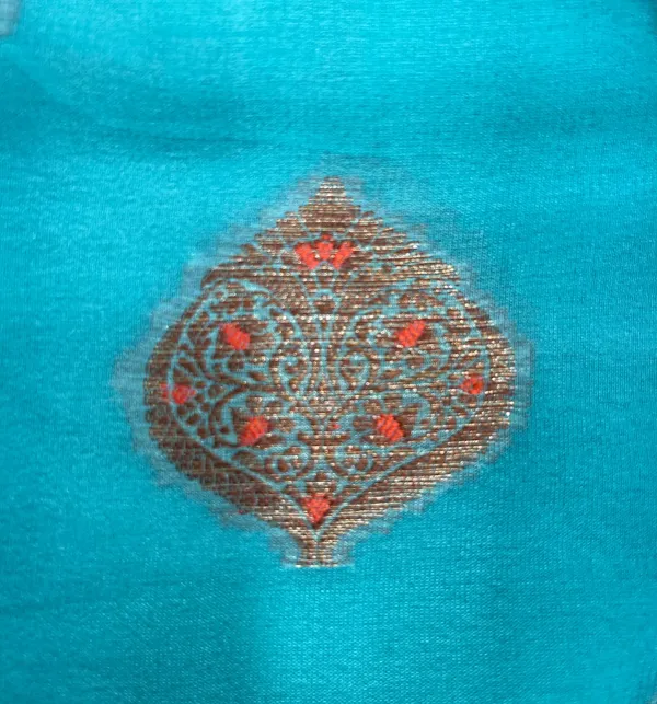 Humairah_Presents_Pure_Handloom_Sea_Green_Chiffon_Floral_Mina_Copper_Zari_Booti_with_Paisley_Mina_Zari_Border_with_Sea_Green_Blouse