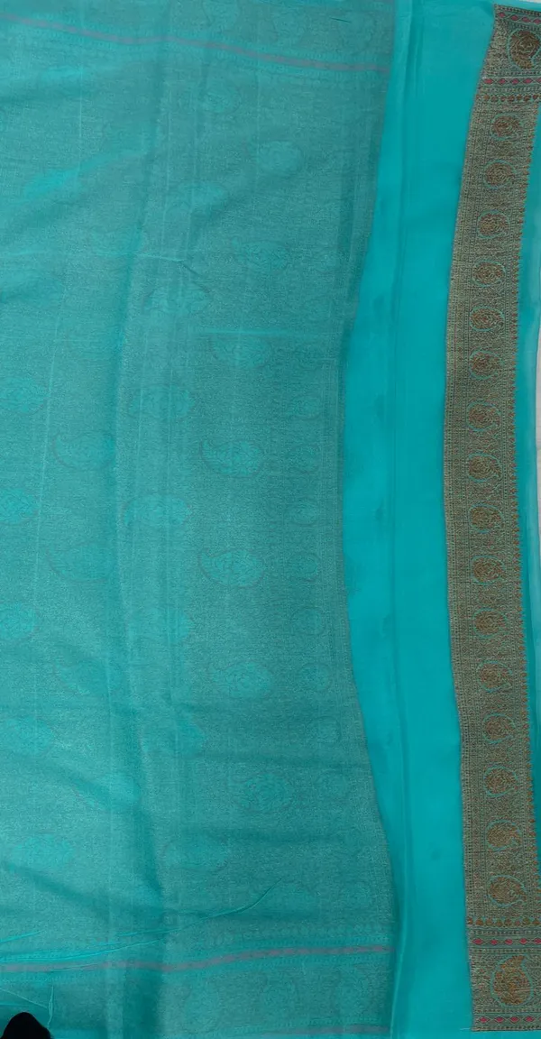 Humairah_Presents_Pure_Handloom_Sea_Green_Chiffon_Floral_Mina_Copper_Zari_Booti_with_Paisley_Mina_Zari_Border_with_Sea_Green_Blouse