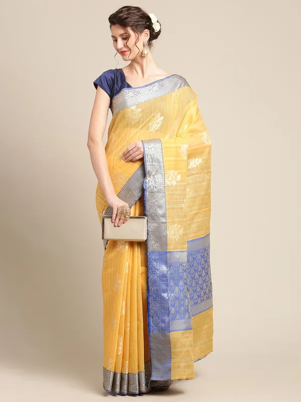 Gold_Matka_Silk/Silk_Blend_Banarasi_Sarees_For_Women