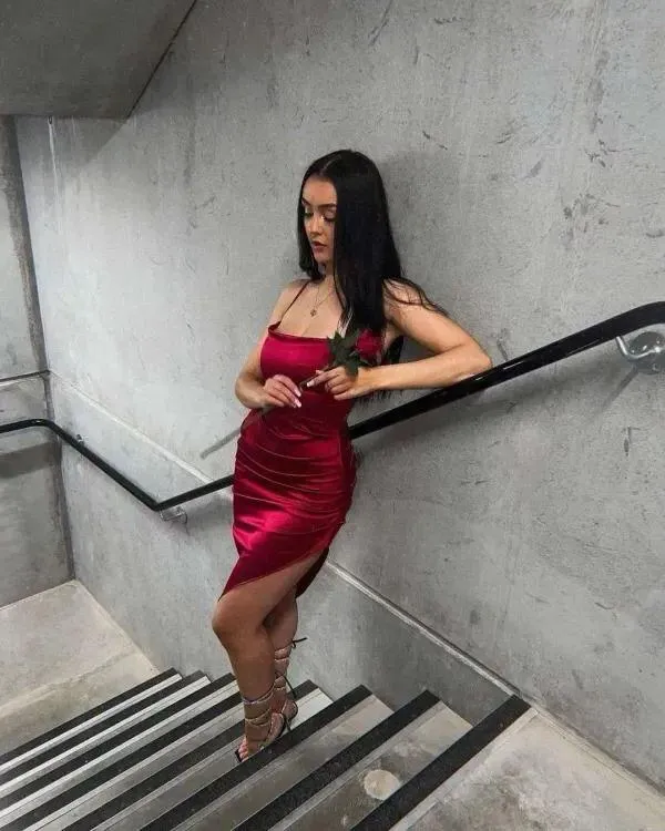 Red_Rose_Satin_Dress