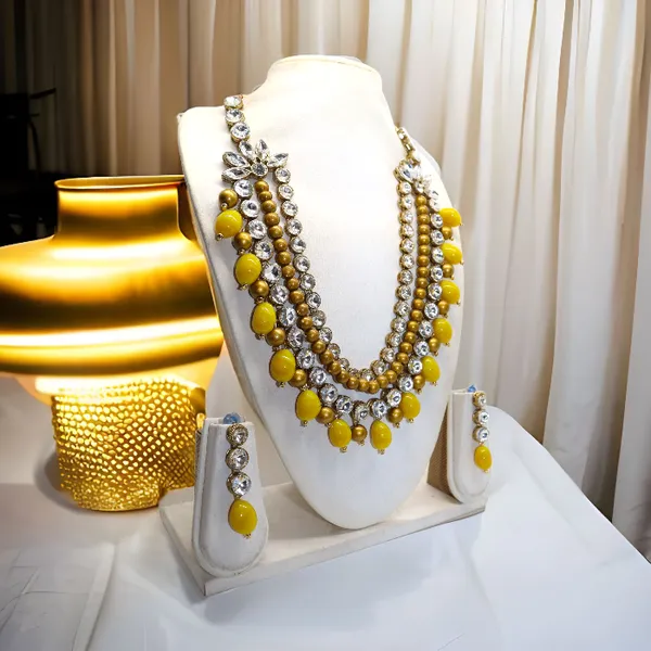 Three_Layer_Antique_Yellow_Beads_And_Alloy_Copper_Jewellery_Set_For_Women