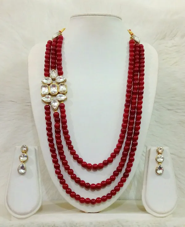 Three_Layer_Mahroon_Pearl_And_Kundan_Necklace_Set