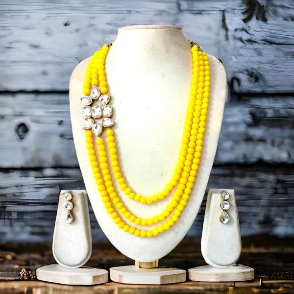 Three_Layer_Yellow_Pearl_Necklace_Set