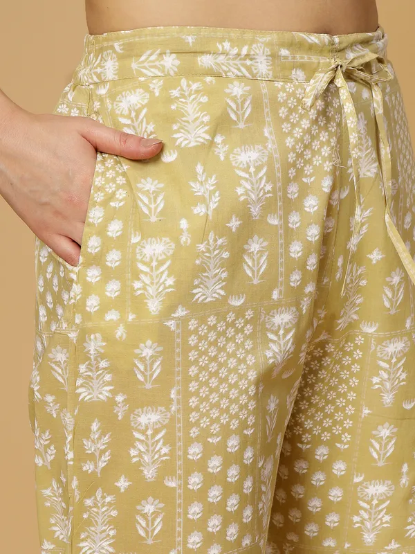 Butter_Yellow_Floral_Printed_Pure_Cotton_Co-ord_Set