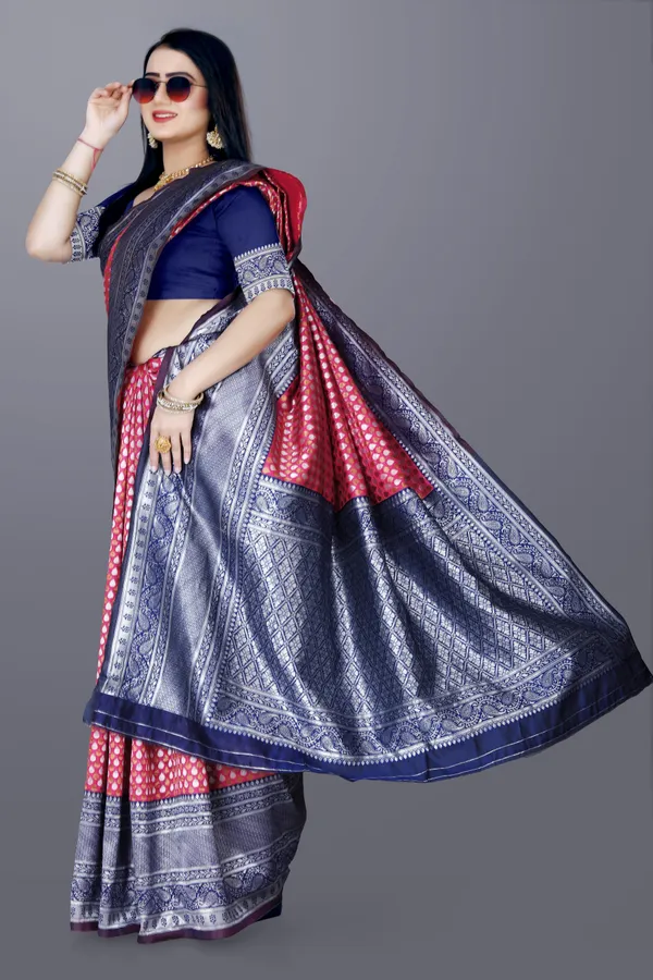 Soft_Silk_Saree_with_Pleasant_Blouse_Piece