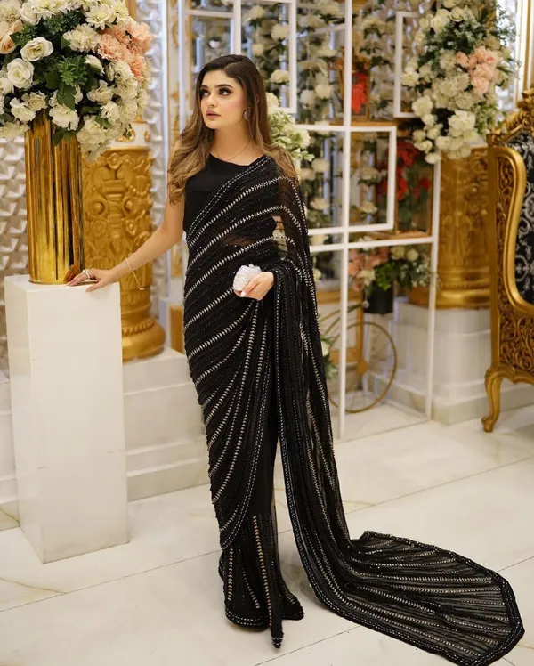 Tremendous_Designer_Black_Georgette_Saree