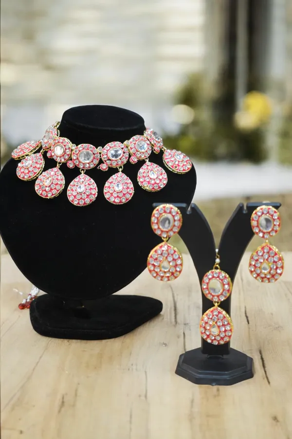 Trendy_AD_Stone_Rani_Dark_Pink_Necklace_Set_with_Maang_Tikka
