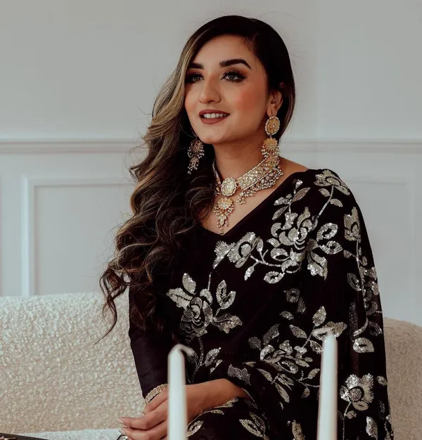Trendy_Black_Heavy_Georgette_Saree