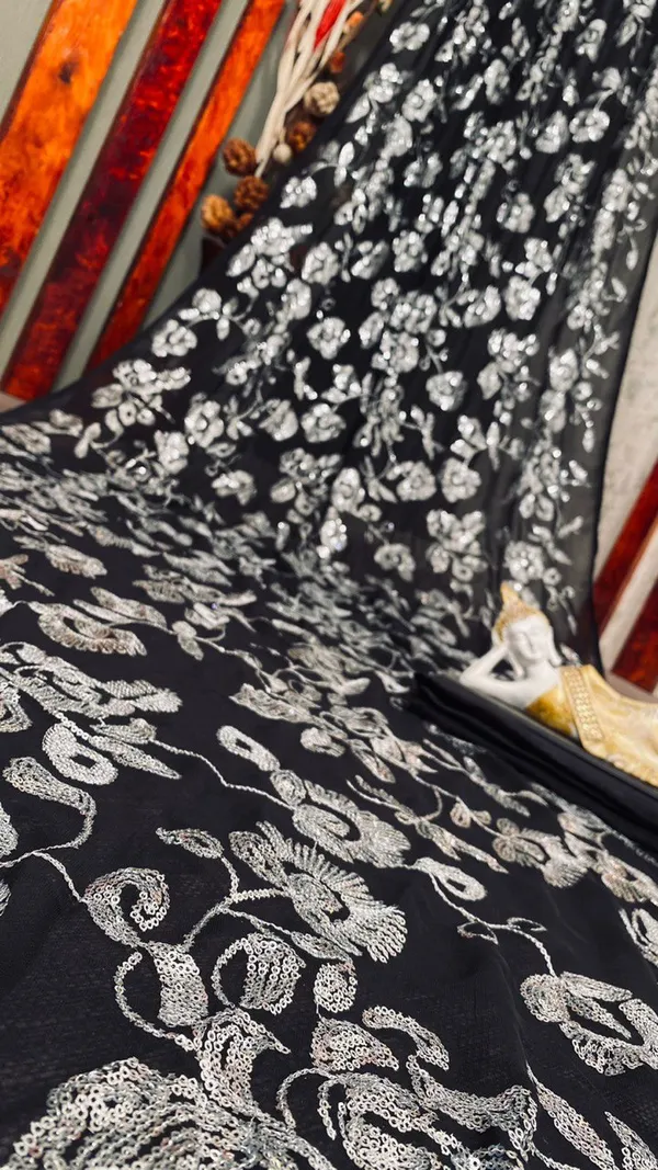 Trendy_Black_Heavy_Georgette_Saree