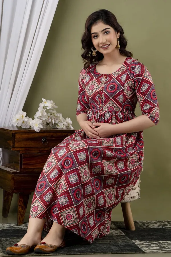 Trendy_Cotton_Printed_Maternity_And_Feeding_Kurti_(Combo_Of_2)
