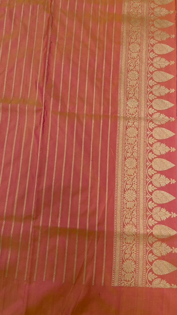 Humairah_Pure_Silk_Handloom_Unveils_Peach_Ektara_Dhoop_Chav_Katan_Silk_Kadhua_Minakari_Floral_Jangla_Jaal_with_Peach_Stripe_Blouse_Saree