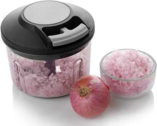 Plastic_Manual_Hand_Pull_Vegetable_Chopper_Blender_with_Large_Capacity_(Black,_650ml)