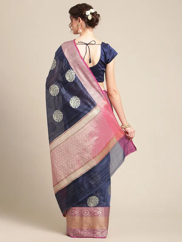 Chikoo_Matka_Silk/Silk_Blend_Banarasi_Sarees_For_Women
