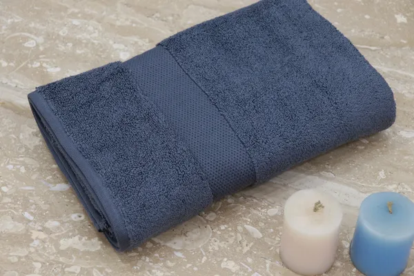 Luxury_Cube_Towel_Set,_100%_Cotton_600_GSM,_3_Piece_Bathroom_Towel_Set_(1_Bath_Towel,_1_Hand_Towel,_1_Face_Towel_),_Face_Cloths,_Home_Gym_Spa_Hotel_Fingertip_Towels_Moments_Gifting_Collection-Grey