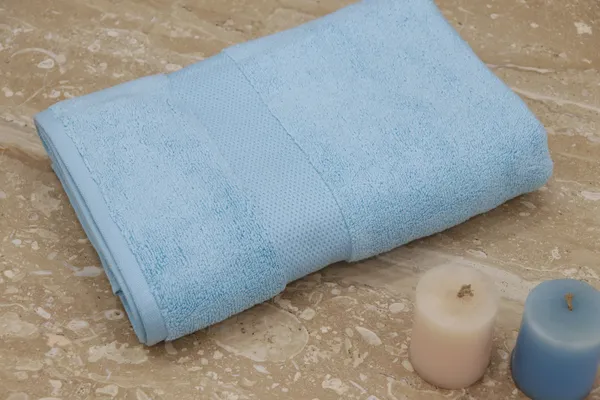 Luxury_Cube_Towel_Set,_100%_Cotton_600_GSM,_3_Piece_Bathroom_Towel_Set_(1_Bath_Towel,_1_Hand_Towel,_1_Face_Towel_),_Face_Cloths,_Home_Gym_Spa_Hotel_Fingertip_Towels_Moments_Gifting_Collection-Sky_Blue