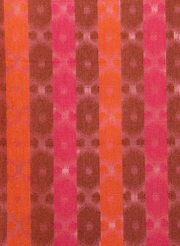 Pink_Silk_Blend_Banarasi_Sarees_For_Women