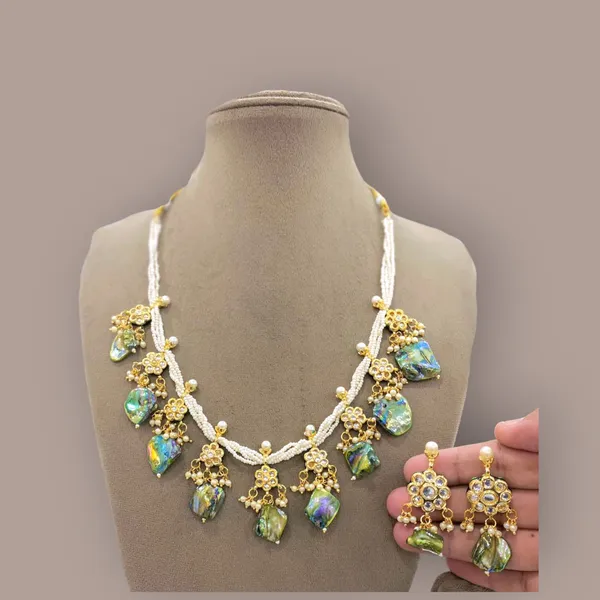 Unique_Greenish-Blue_Necklace_Set_with_Earrings