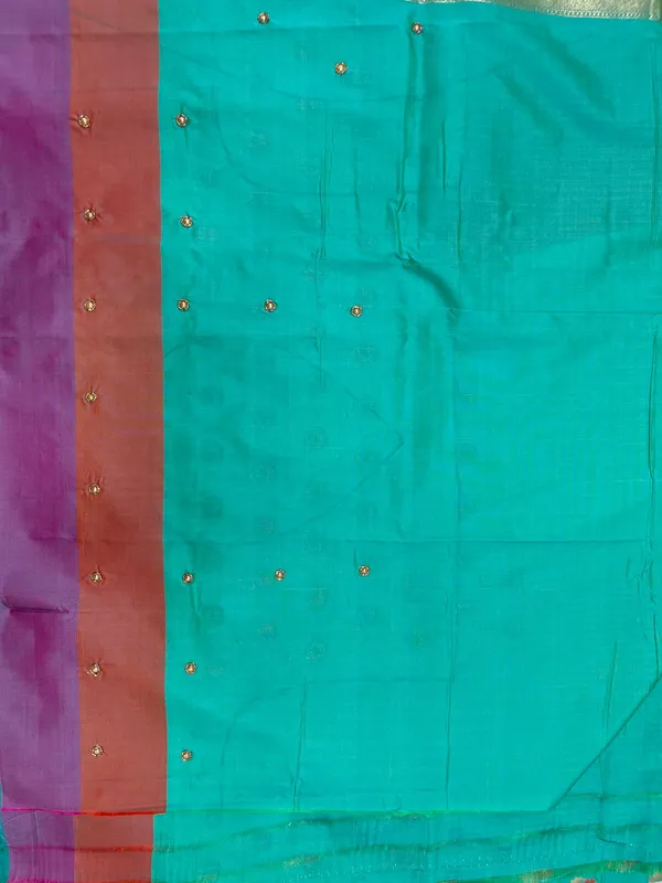 Humairah_Presents_Sea_Green_Katan_Silk_Floral_Zari_Mina_Booti_with_Banarasi_2D_Zari_Border_and_Floral_Pallu_with_Sea_Green_Blouse