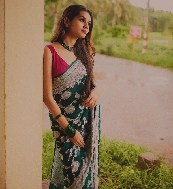 GREEN_KANJIVARAM_SILK_SAREE