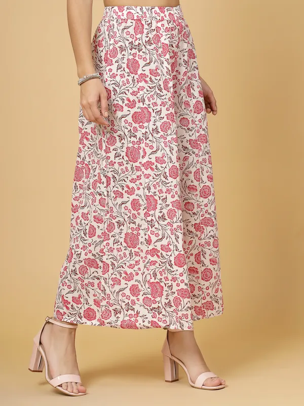 Pink_Pure_Cotton_Big_Flair_Printed_Regular_Palazzo