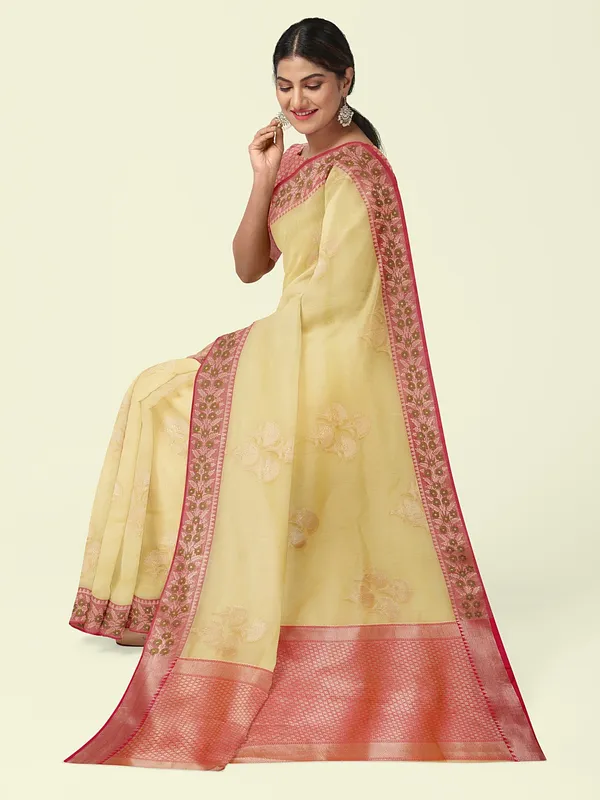 Beige_Cotton_Blend_Banarasi_Sarees_For_Women