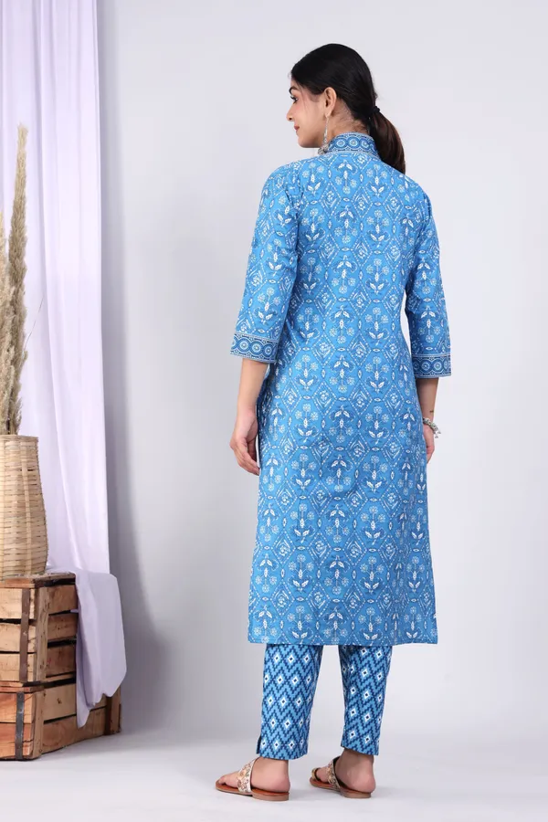 Grey_Pure_Cotton_Floral_Print_Casual_Wear_Kurti_For_women