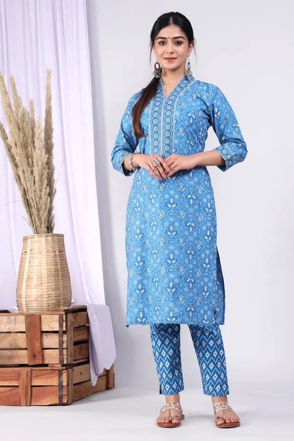 Blue_Pure_Cotton_Printed_Casual_Wear_Kurti_For_women