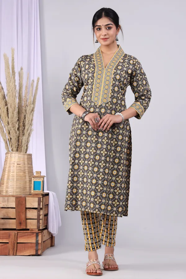 Grey_Pure_Cotton_Printed_Casual_Wear_Kurti_For_women