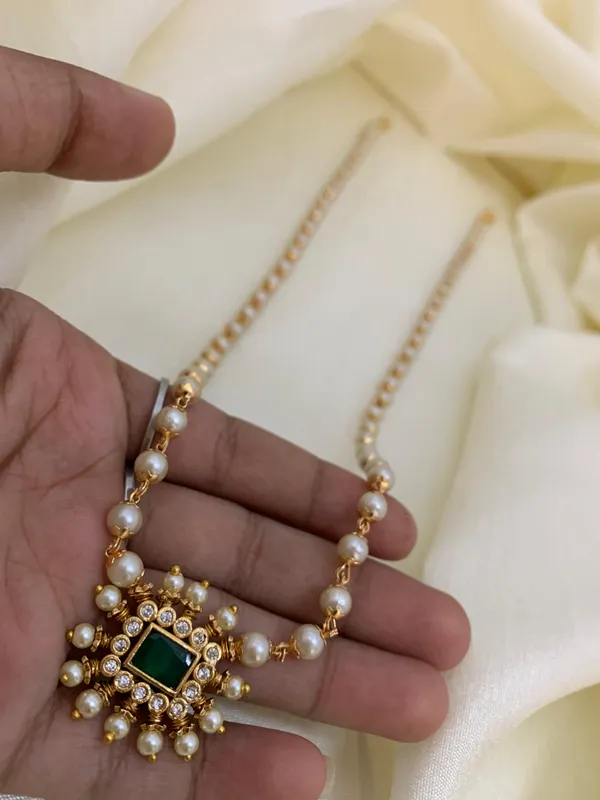 AYNA_PEARL_STRING_NECKLACE