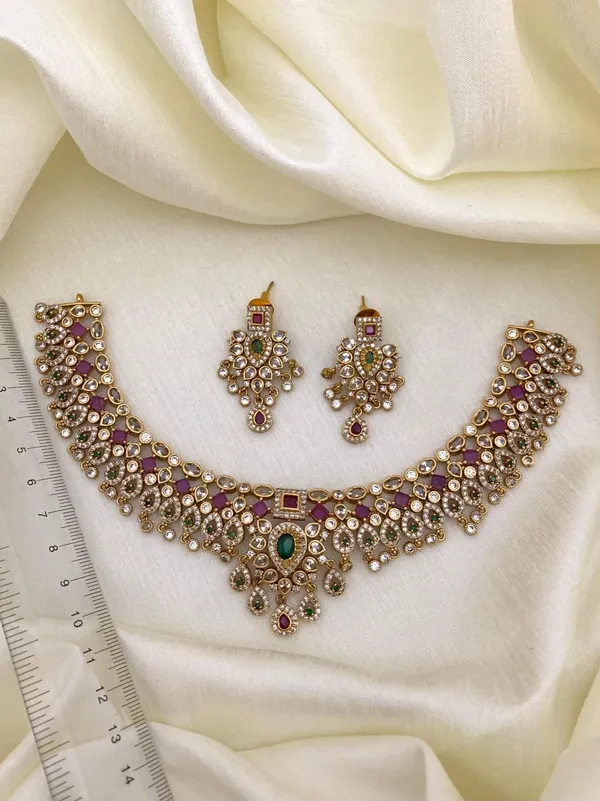 Royal_Look_trendy_Ad_matte_finish_Necklace_set